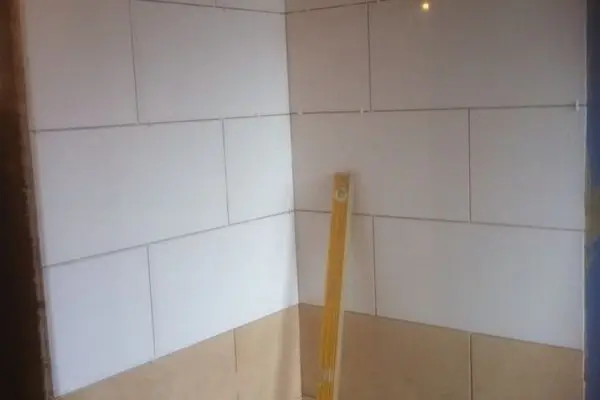 TILING BATHROOM